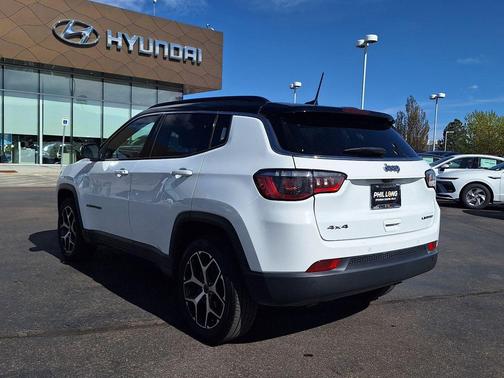 Bright White Clearcoat 2025 Jeep Compass Limited