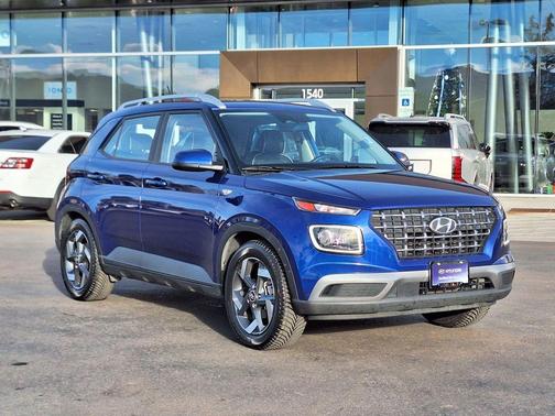 2023 Hyundai VENUE Limited