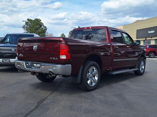 Delmonico Red Pearlcoat 2018 RAM 1500 Big Horn