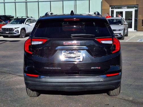 2022 GMC Terrain AWD AT4