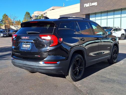 2022 GMC Terrain AWD AT4