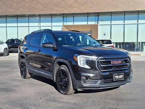 2022 GMC Terrain AWD AT4