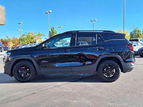 2022 GMC Terrain AWD AT4