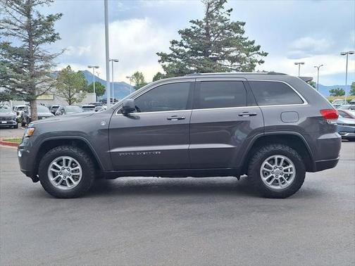 2019 Jeep Grand Cherokee Laredo