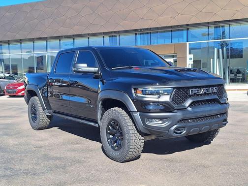 Diamond Black Crystal Pearlcoat 2023 RAM 1500 TRX