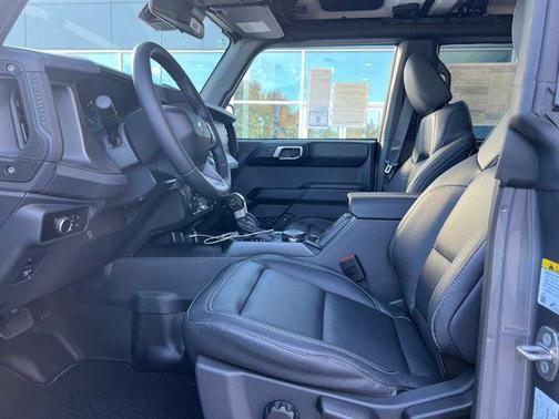 Carbonized Gray Metallic 2025 Ford Bronco Badlands