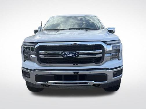 Oxford White 2025 Ford F-150 Lariat