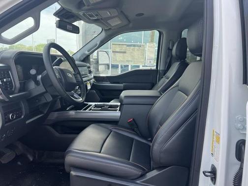 2025 Ford F-350 Lariat
