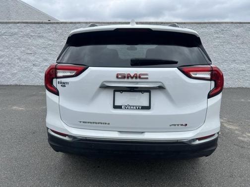 2023 GMC Terrain AWD AT4