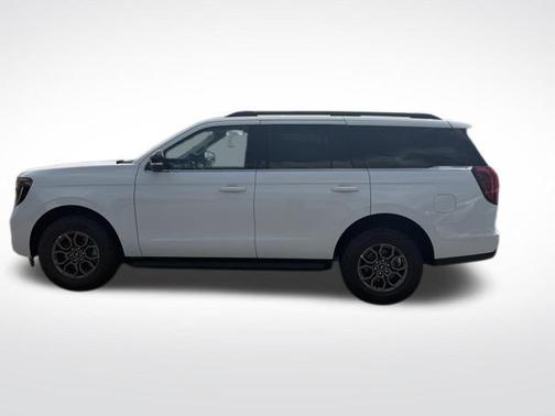 Oxford White 2026 Ford Expedition Active