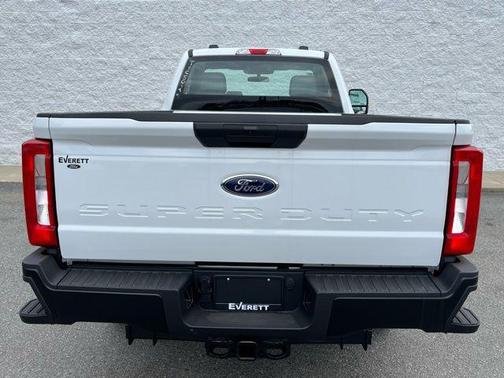 Oxford White 2026 Ford F-250 XL