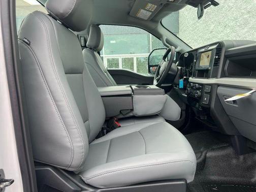 Oxford White 2026 Ford F-250 XL