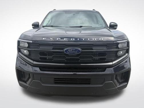 Agate Black Metallic 2026 Ford Expedition Active