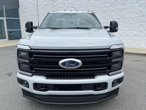 2025 Ford F-250 Platinum