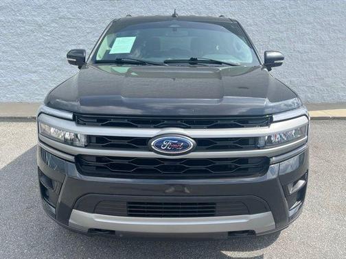 Dark Matter Gray Metallic 2024 Ford Expedition XLT