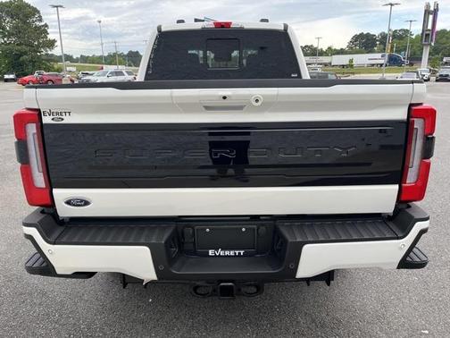 2025 Ford F-250 Platinum
