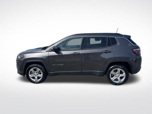 Gray Metallic 2024 Jeep Compass Latitude