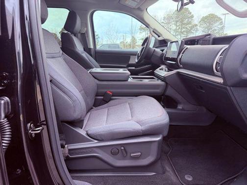 Agate Black Metallic 2025 Ford Expedition Max Active 4x2