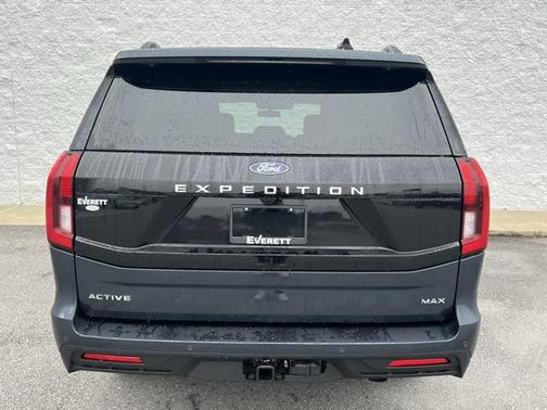 2025 Ford Expedition Max Active 4x4