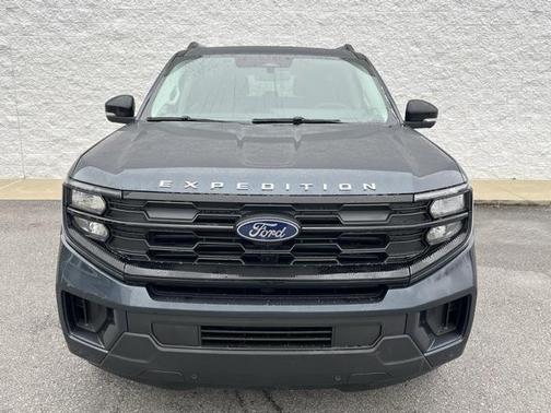 2025 Ford Expedition Max Active 4x4