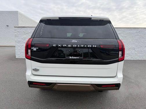White 2026 Ford Expedition King Ranch