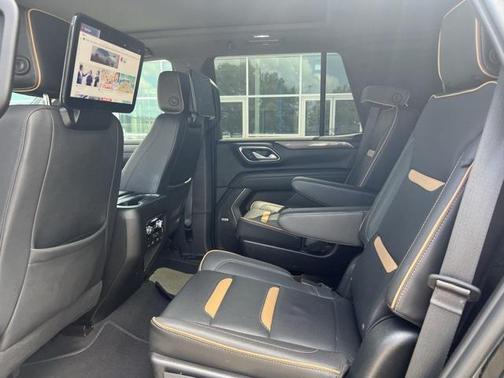 2024 GMC Yukon 4WD AT4