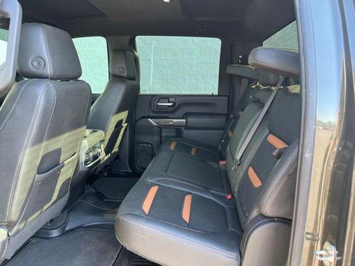 2022 GMC Sierra 2500 AT4