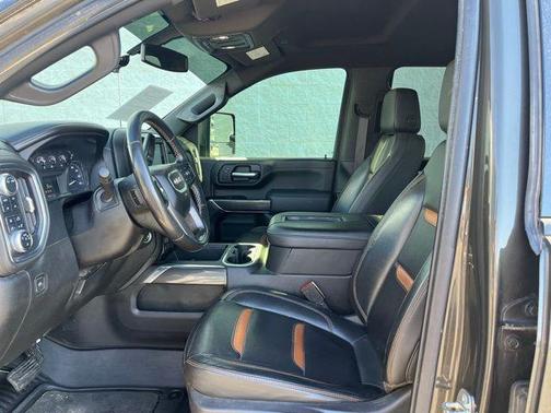 2022 GMC Sierra 2500 AT4