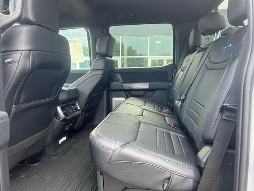 2026 Ford F-250 Platinum