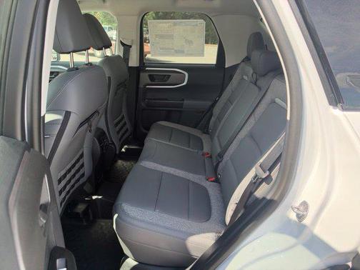 Oxford White 2026 Ford Bronco Sport Badlands