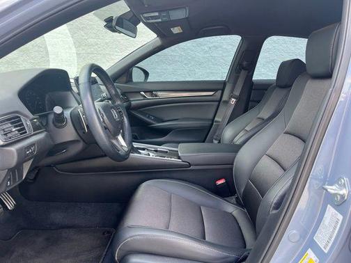 Sonic Gray Pearl 2022 Honda Accord Sport 1.5T