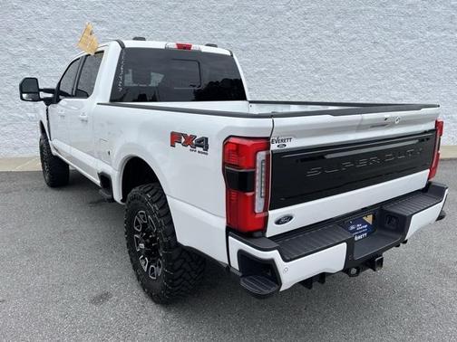 2025 Ford F-250 Platinum