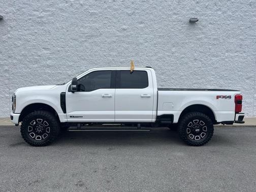 2025 Ford F-250 Platinum