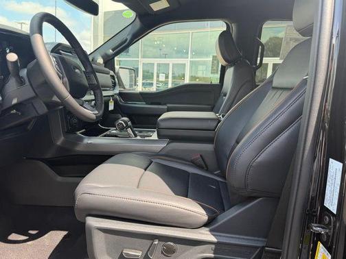 Agate Black Metallic 2026 Ford F-150 Lariat