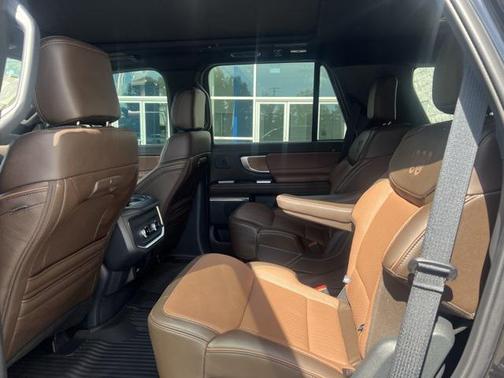 2025 Ford Expedition King Ranch
