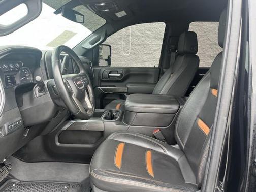 2023 GMC Sierra 2500 AT4