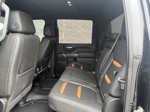 2023 GMC Sierra 2500 AT4