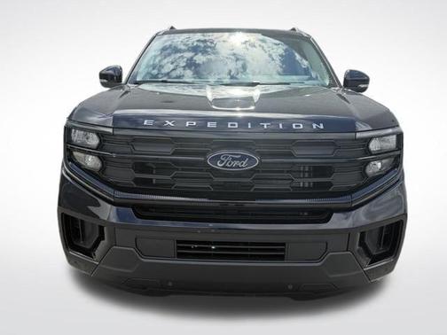 Agate Black Metallic 2026 Ford Expedition Active