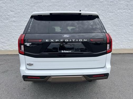 2025 Ford Expedition King Ranch