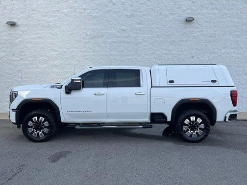 2024 GMC Sierra 2500 Denali