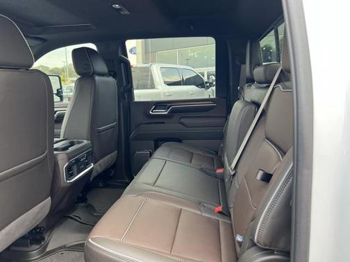 2024 GMC Sierra 2500 Denali