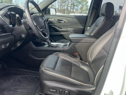 2024 Chevrolet Traverse Premier