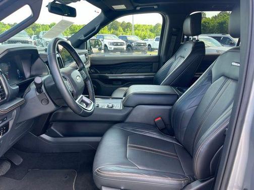 Iconic Silver Metallic 2024 Ford Expedition Platinum
