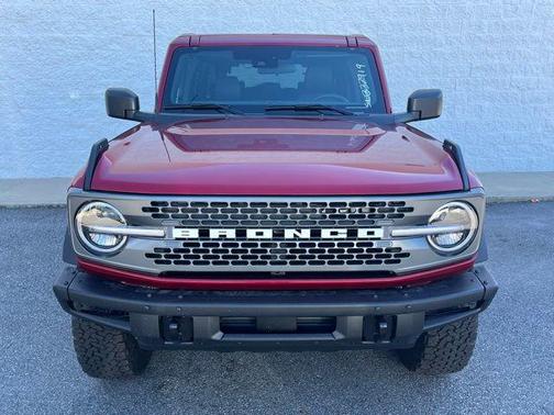 Ruby Red Metallic Tinted Clearcoat 2025 Ford Bronco Badlands