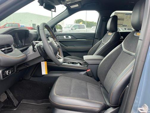 Vapor Blue 2026 Ford Explorer Tremor
