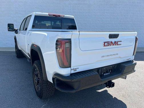 Summit White 2026 GMC Sierra 2500 AT4X