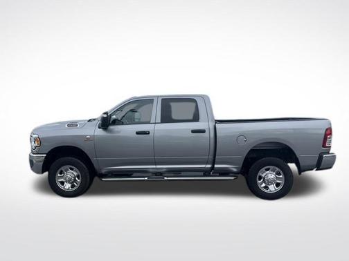 Billet Silver Metallic Clearcoat 2024 RAM 2500 Tradesman Crew Cab 4x4 6'4' Box