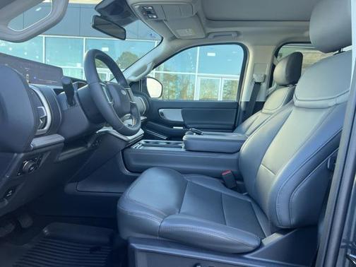 2025 Ford Expedition Max Active 4x4