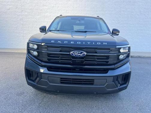2025 Ford Expedition Max Active 4x4