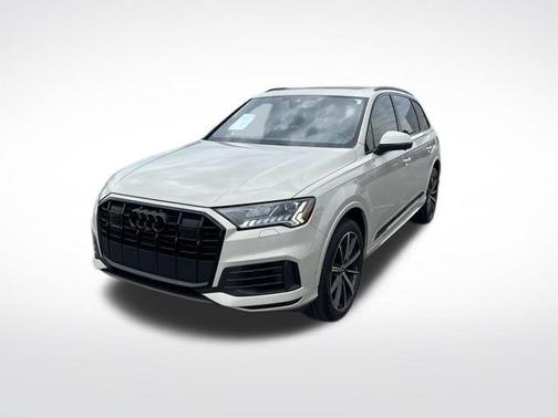 Vicuna Beige Metallic 2023 Audi Q7 55 Premium Plus